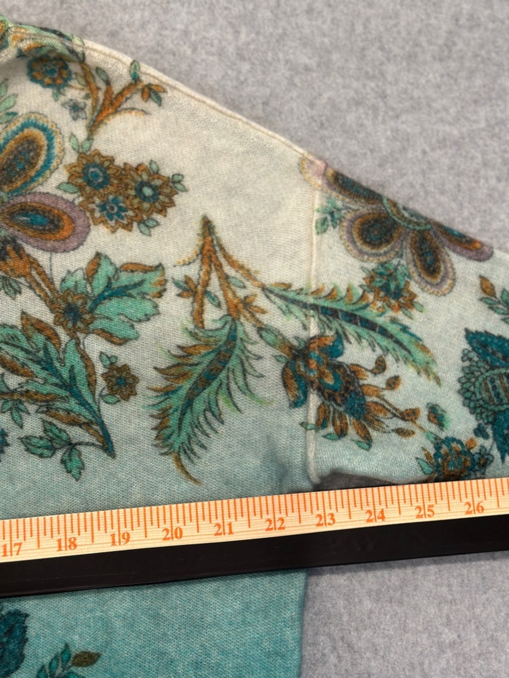 Pilcro Cashmere Teal Gradient Floral Long Sleeve Top - Picture 9 of 13